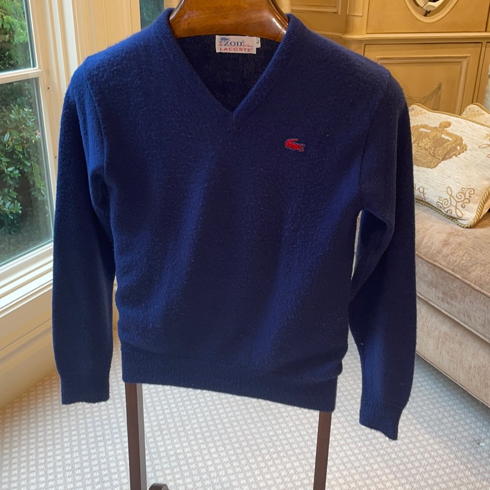 V-neck Lacoste sweater